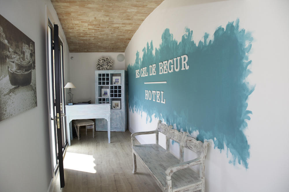 Es Cel De Begur Hotel Bagian luar foto