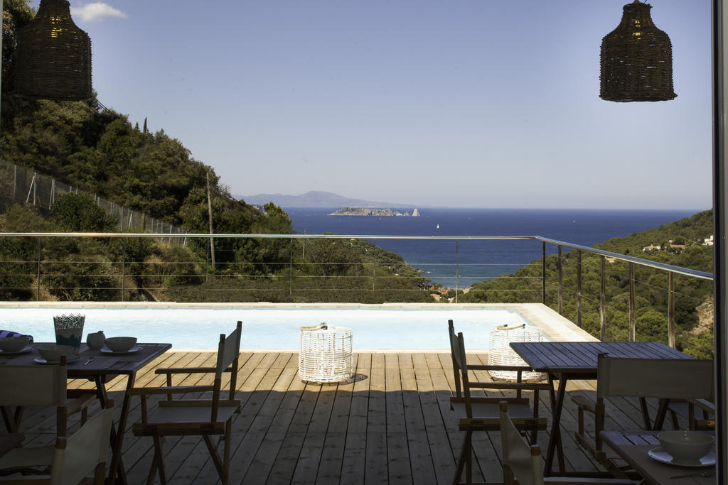Es Cel De Begur Hotel Bagian luar foto