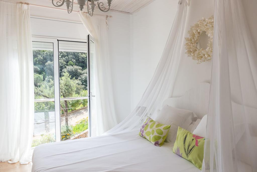 Es Cel De Begur Hotel Bagian luar foto
