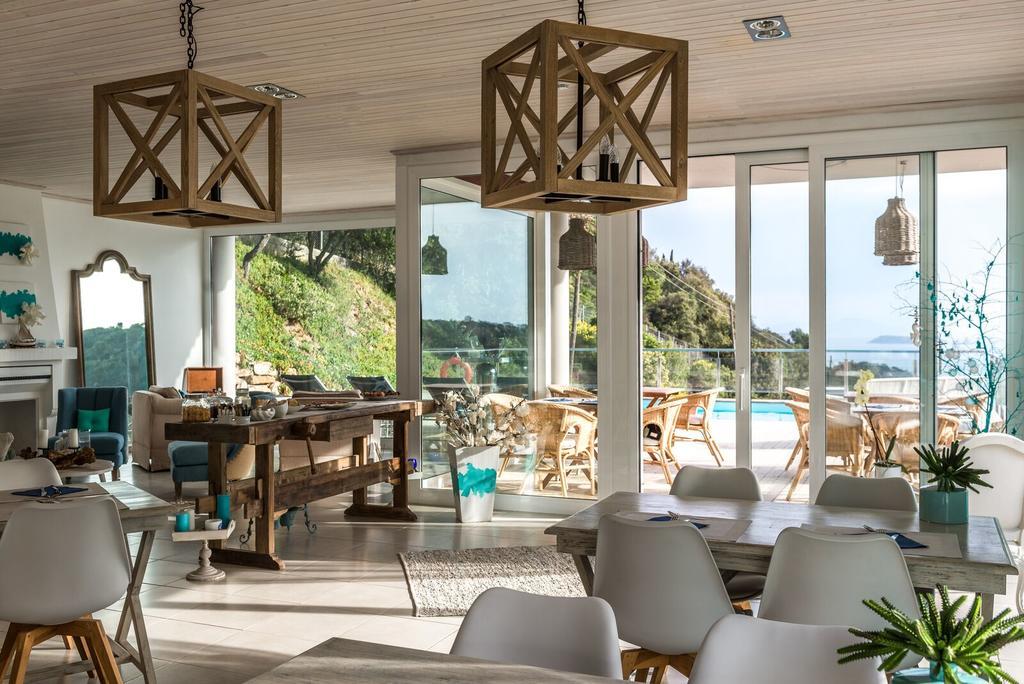 Es Cel De Begur Hotel Bagian luar foto