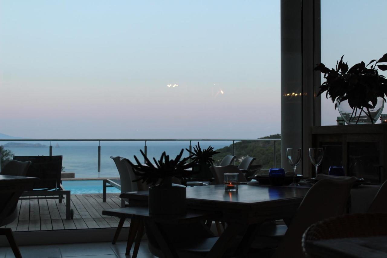 Es Cel De Begur Hotel Bagian luar foto